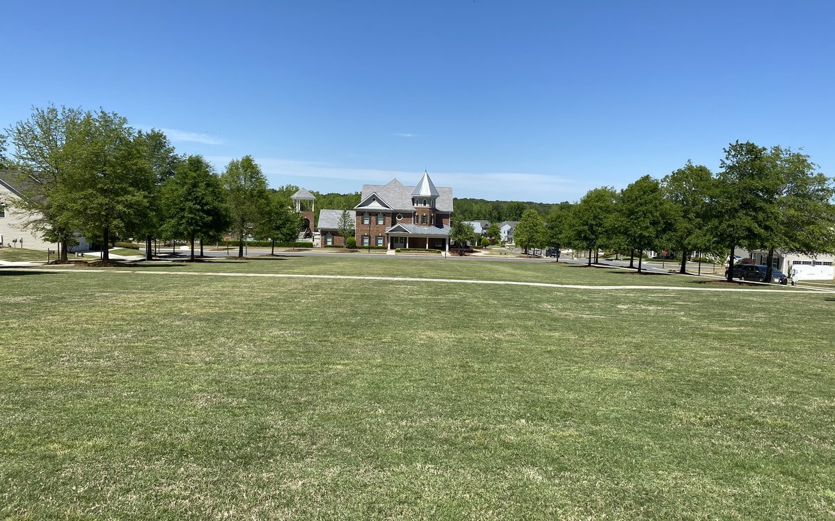 Community common area lawn